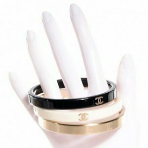 Authentic NWOT CHANEL bracelet set